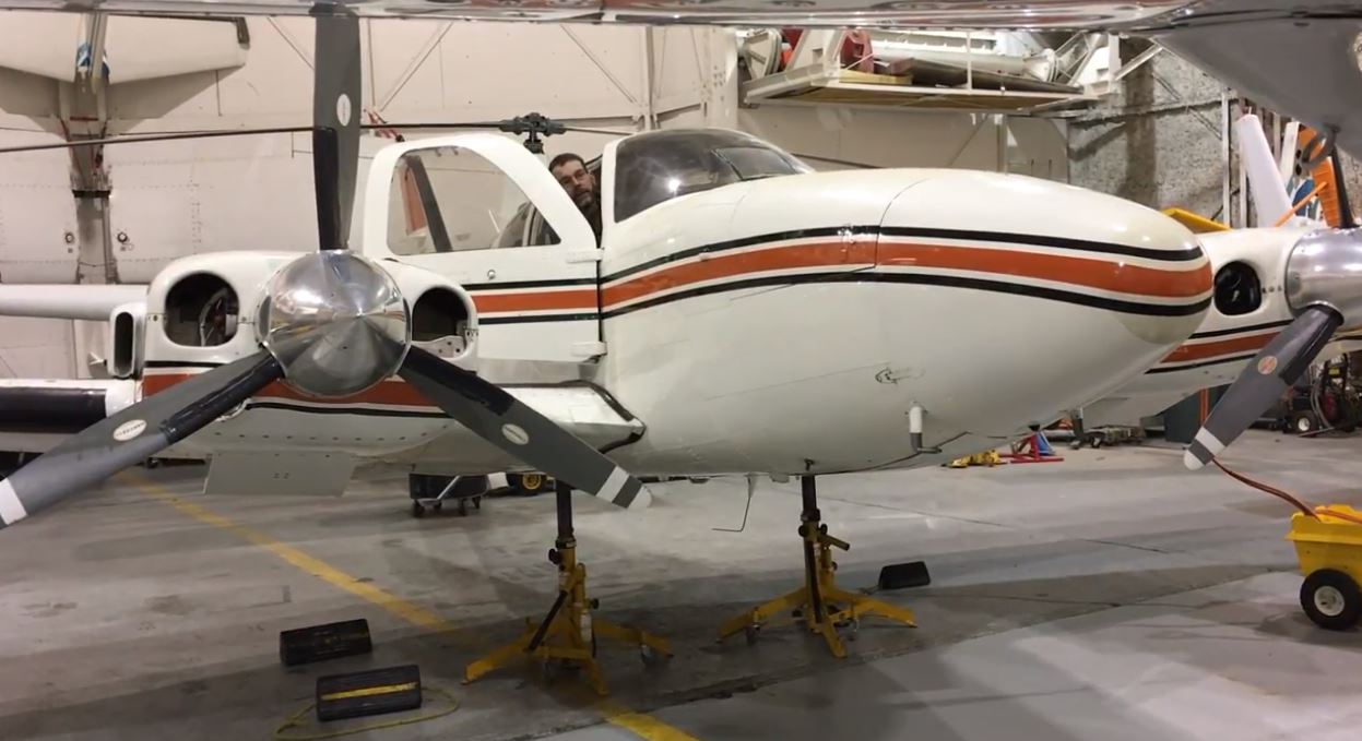 plane plane